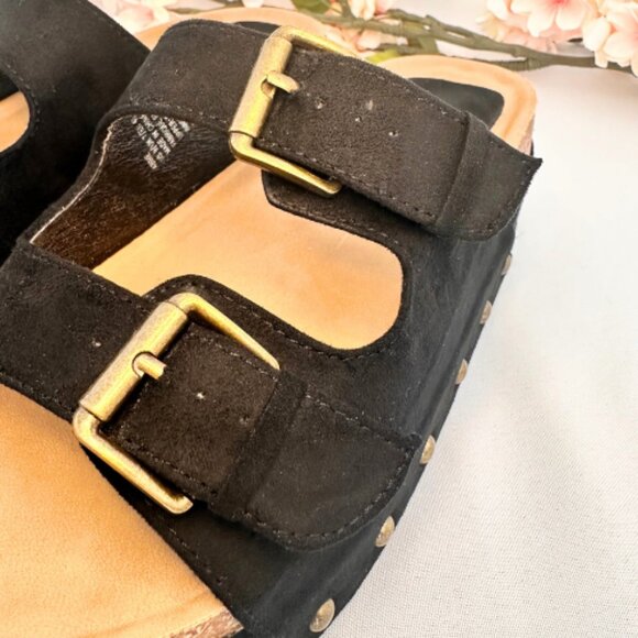 Black Platform Large Buckle Sandals, Size 9 - Picture 16 of 16